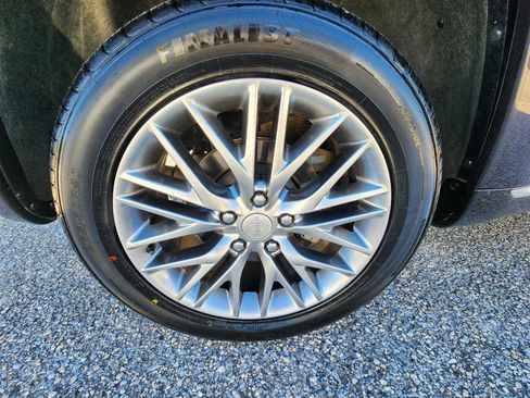 Used 2018 Jeep Grand Cherokee Summit w/ Platinum Series Group image 33