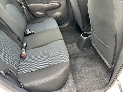 Used 2017 Nissan Versa Note SV FWD image 11
