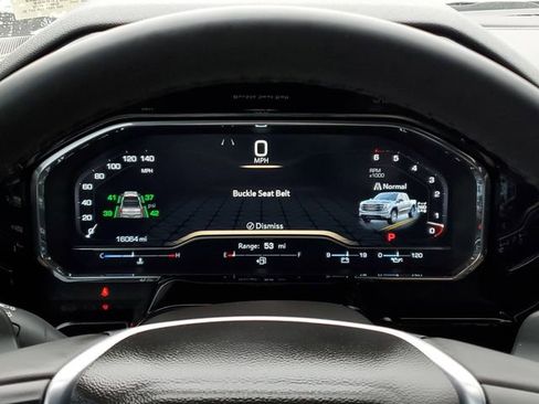 Used 2025 GMC Sierra 1500 Elevation w/ Preferred Package image 29