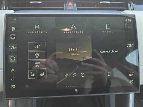 Used 2024 Land Rover Discovery Sport S image 20