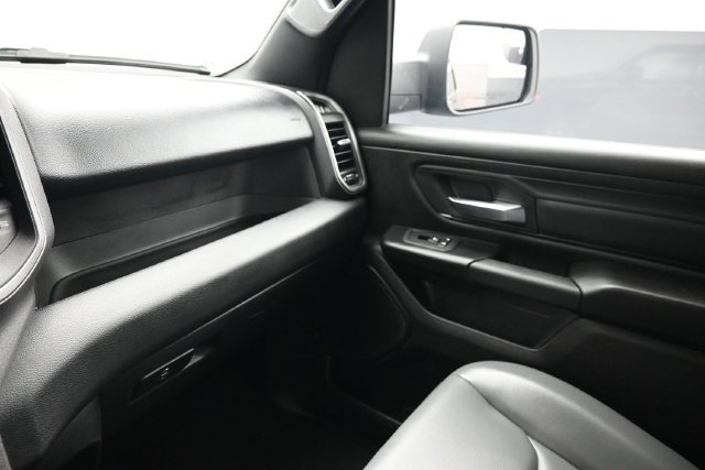 Used 2025 RAM 1500 Tradesman AWD/4WD image 8