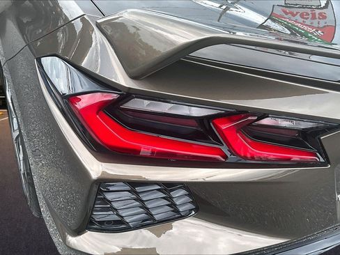 Used 2020 Chevrolet Corvette Stingray Premium Cpe w/ 3LT Preferred Equipment Group RWD image 28