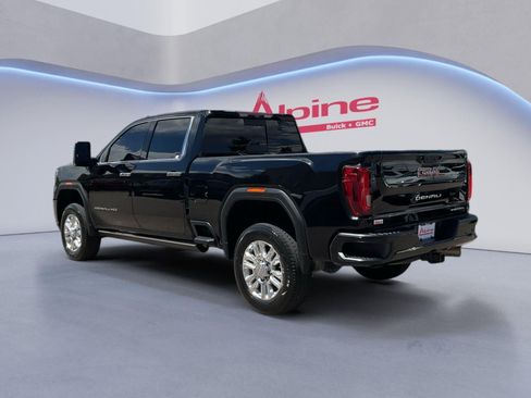 Used 2022 GMC Sierra 3500 Denali w/ Denali Ultimate Package AWD/4WD image 3