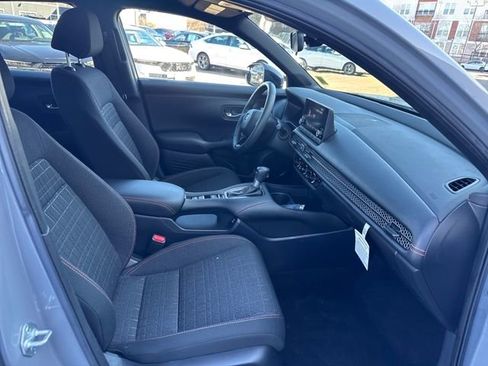 Used 2024 Honda HR-V Sport image 19