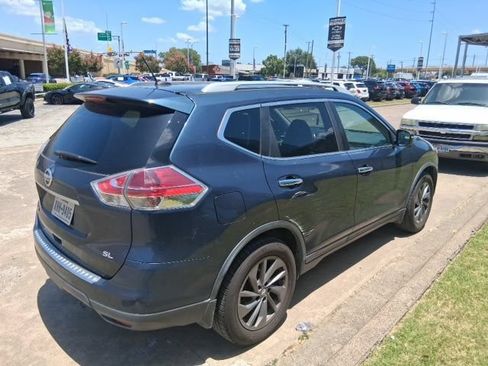 Used 2016 Nissan Rogue SL w/ SL Premium Package FWD image 4