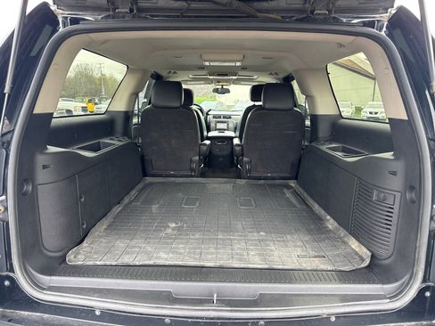 Used 2014 Chevrolet Suburban LT AWD/4WD image 14