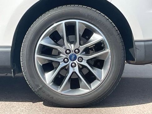 Used 2018 Ford Edge Titanium w/ Equipment Group 301A image 20