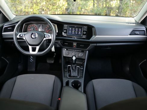 Used 2020 Volkswagen Jetta S w/ Driver Assistance Package image 17