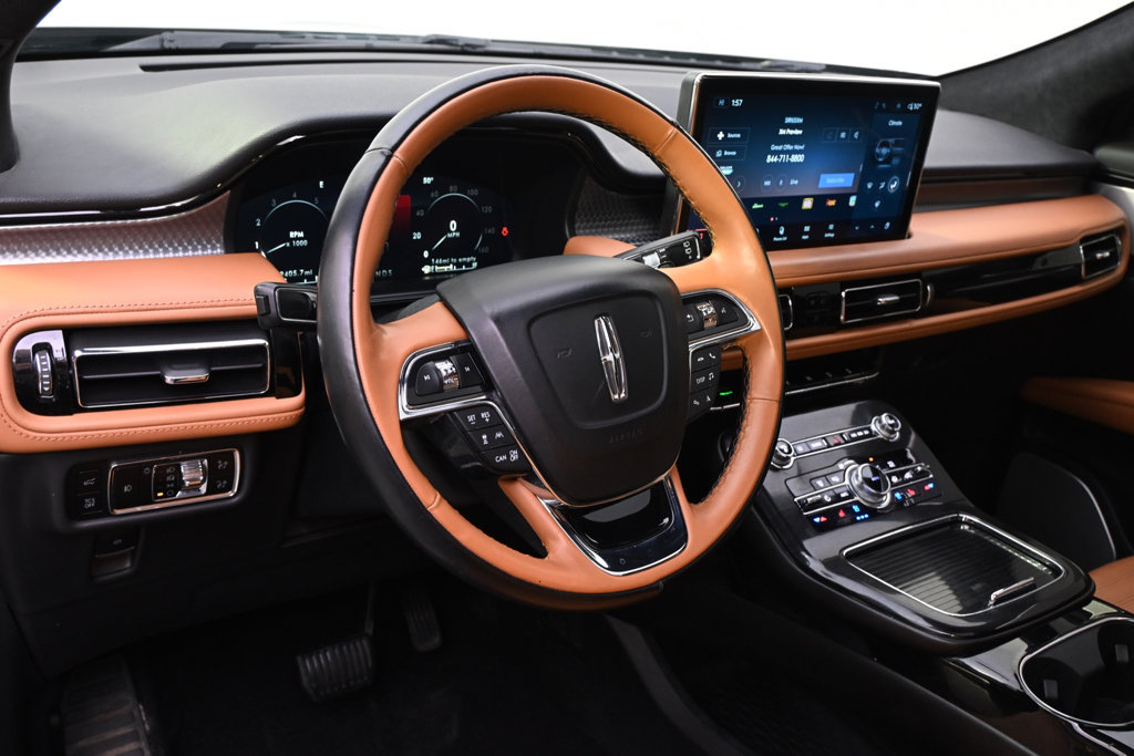 Used 2023 Lincoln Nautilus Black Label AWD/4WD image 11