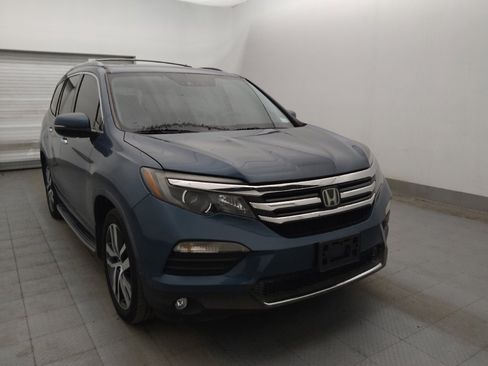 Used 2017 Honda Pilot Elite image 13