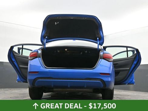 Used 2025 Nissan Sentra SV image 75