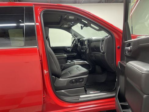 Used 2021 Chevrolet Silverado 2500 LTZ w/ LTZ Premium Package AWD/4WD image 25