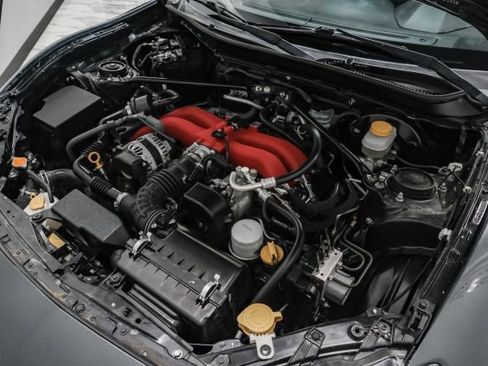 Used 2018 Subaru BRZ Limited w/ Popular Package #3 RWD image 47