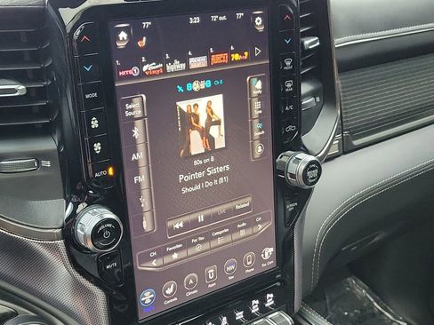 Used 2019 RAM 1500 Limited RWD image 30