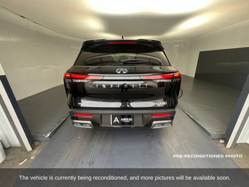 Used 2023 INFINITI QX60 Sensory AWD/4WD image 4
