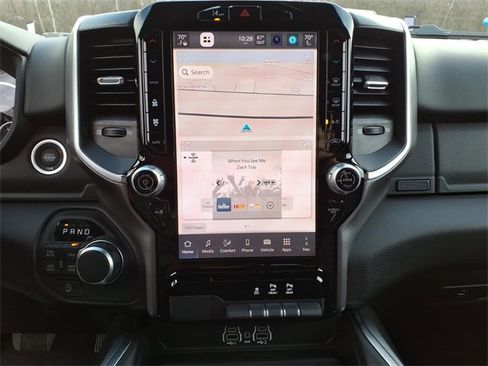 New 2026 RAM 1500 4x4 Crew Cab image 21