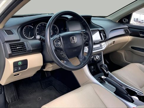 Used 2015 Honda Accord EX-L image 17