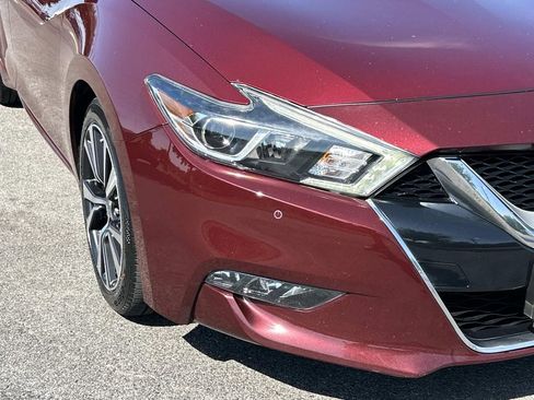 Used 2017 Nissan Maxima Platinum w/ Interior Lighting Package image 12