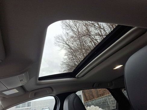 Certified 2025 MAZDA CX-30 AWD 2.5 S w/ Premium Package image 14