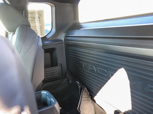 Used 2025 Toyota Tacoma SR RWD image 18