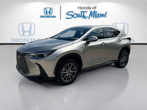 Used 2024 Lexus NX 250 FWD w/ Cold Area Package image 3