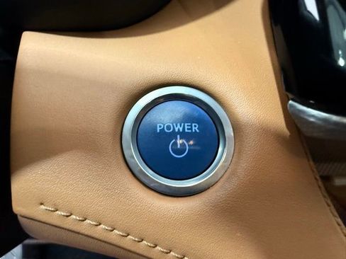 Used 2020 Toyota Highlander Limited Platinum image 44