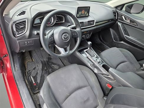 Used 2015 MAZDA MAZDA3 i Touring image 21