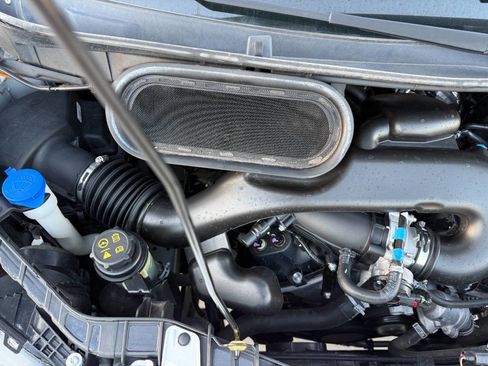 Used 2016 Ford Transit 150 XL image 11