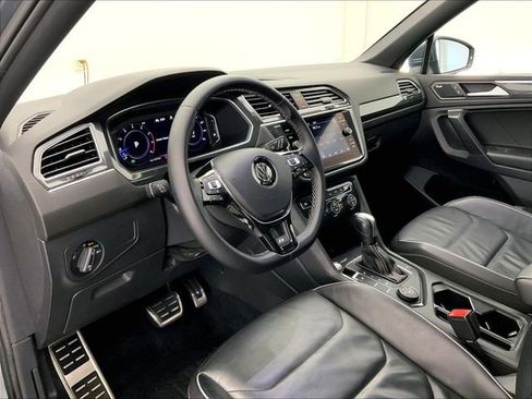 Used 2021 Volkswagen Tiguan SEL Premium R-Line AWD/4WD image 4