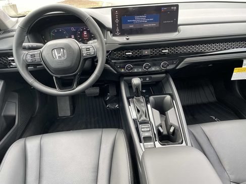 New 2026 Honda Accord EX-L image 13