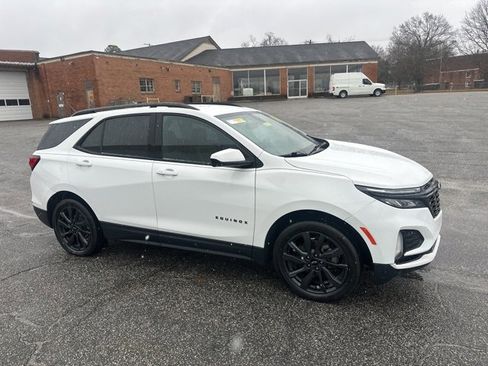 Certified 2024 Chevrolet Equinox RS image 4