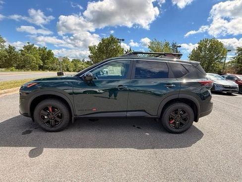 New 2026 Nissan Rogue SV w/ Rock Creek Premium Package AWD/4WD image 8