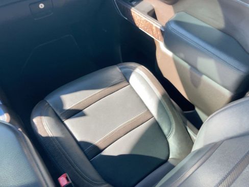 Used 2020 GMC Sierra 2500 Denali w/ Denali Ultimate Package image 31