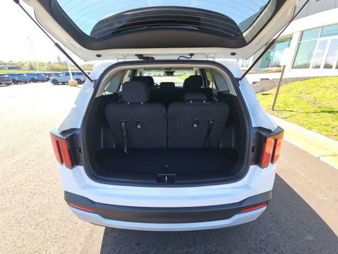 New 2026 Kia Sorento LX FWD image 26