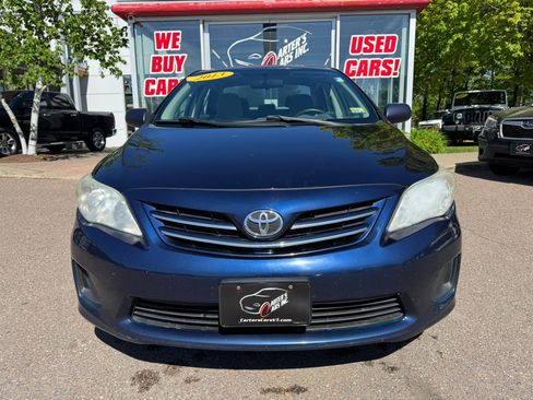 Used 2013 Toyota Corolla LE FWD image 3