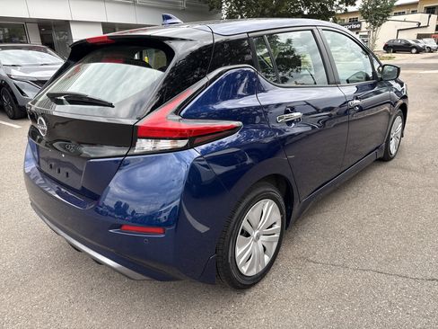 Certified 2025 Nissan Leaf S FWD image 13