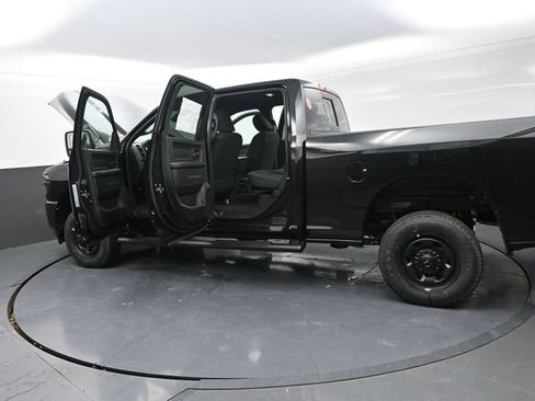New 2026 RAM 2500 Tradesman AWD/4WD image 35