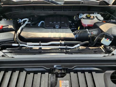 Used 2023 GMC Sierra 1500 Elevation AWD/4WD image 31