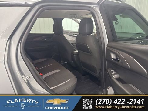 Used 2024 Chevrolet TrailBlazer LT FWD image 16