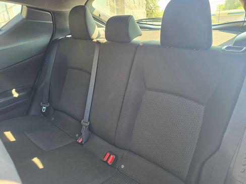 Used 2018 Toyota C-HR XLE FWD image 7