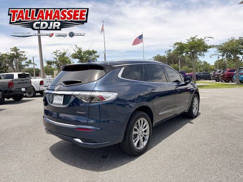 Used 2023 Buick Enclave Avenir w/ Avenir Technology Package FWD image 3