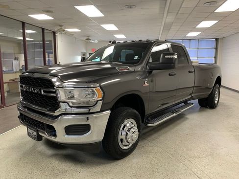 Certified 2024 RAM 3500 Tradesman w/ Chrome Appearance Group AWD/4WD image 6