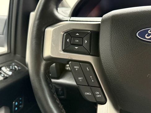 Used 2018 Ford F150 Platinum w/ Equipment Group 701A Luxury image 16