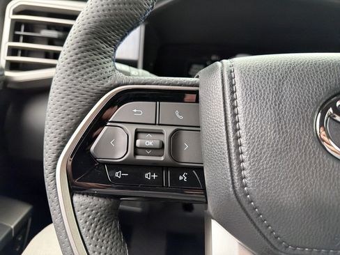 New 2026 Toyota Sequoia Platinum AWD/4WD image 21