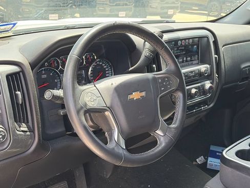 Used 2018 Chevrolet Silverado 1500 LT w/ Texas Edition RWD image 16