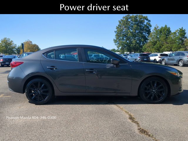 Used 2018 MAZDA MAZDA3 Touring FWD image 3
