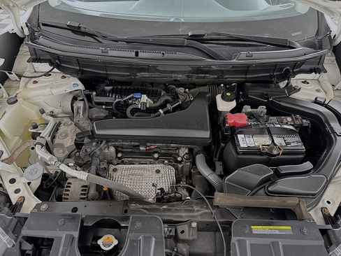 Used 2018 Nissan Rogue SV AWD/4WD image 9