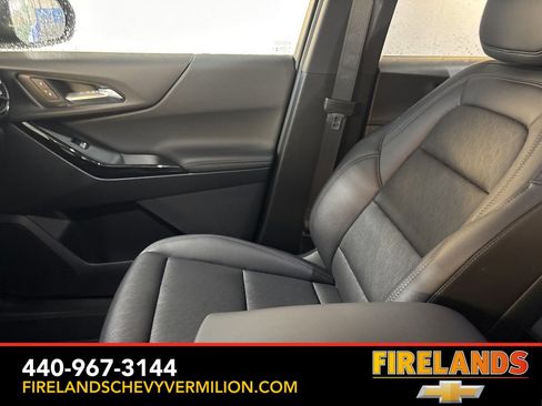 New 2026 Chevrolet Equinox LT w/ Convenience Package II image 13