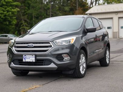 Used 2017 Ford Escape SE