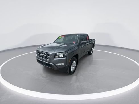 Certified 2023 Nissan Frontier SV w/ Technology Package AWD/4WD image 4